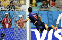 Netherlands outclass Spain 5-1 in Group B opener