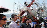 China's manned submersible Jiaolong opens to public