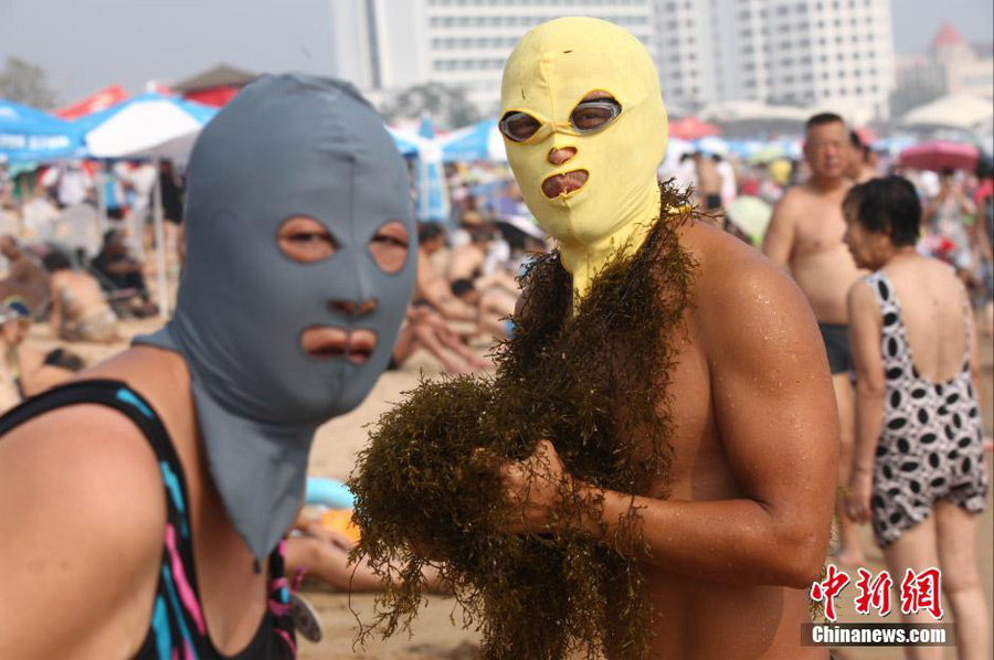 Bazinga! Watch out the 'facekini' fashion bomb attack (6) - People's Daily  Online