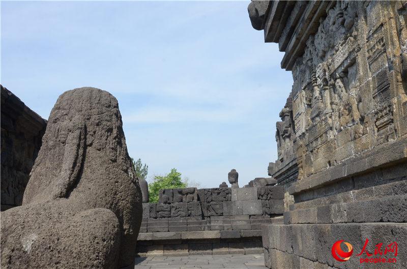 Cultural heritage along the Silk Road – Borobudur