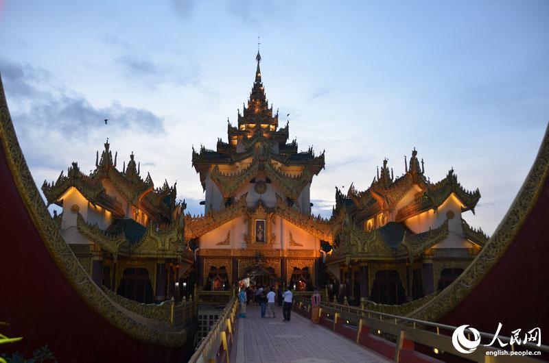 Karaweik Palace, the true gem of Yangon City