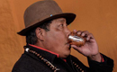 People enjoy drinking sweet tea in spare time in Lhasa