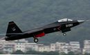 China's self-developed heavyweight aircraft in Zhuhai Airshow