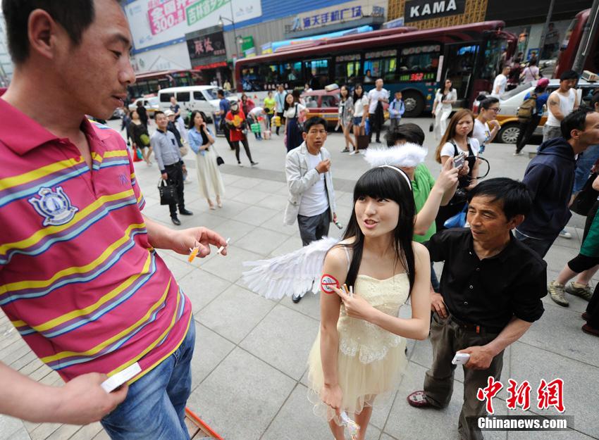 Hot girls perform pole dance in downtown Changchun (8 
