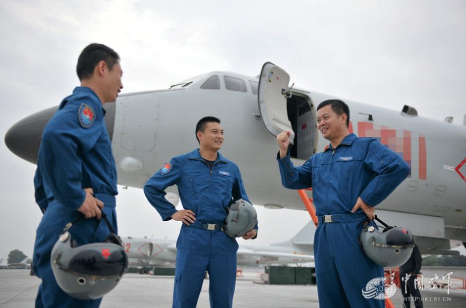 Awesome Chinese H-6k bombers
