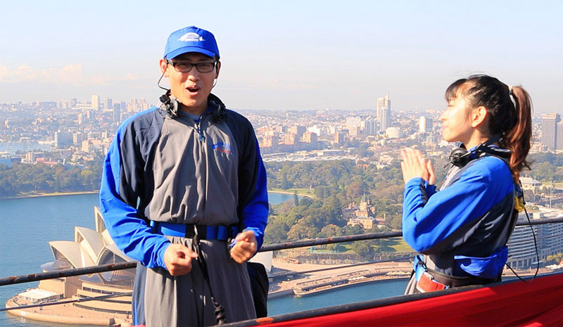 World First Love Talent Show on the Sydney Harbour Bridge for Chinese Valentine’s Day