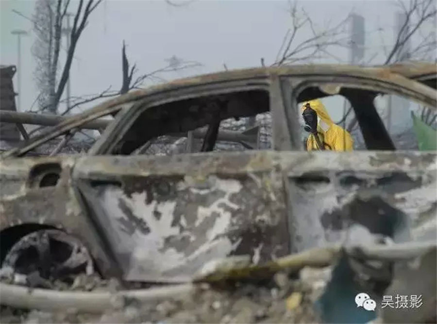 Shocking scenes of core blast area in Tianjin