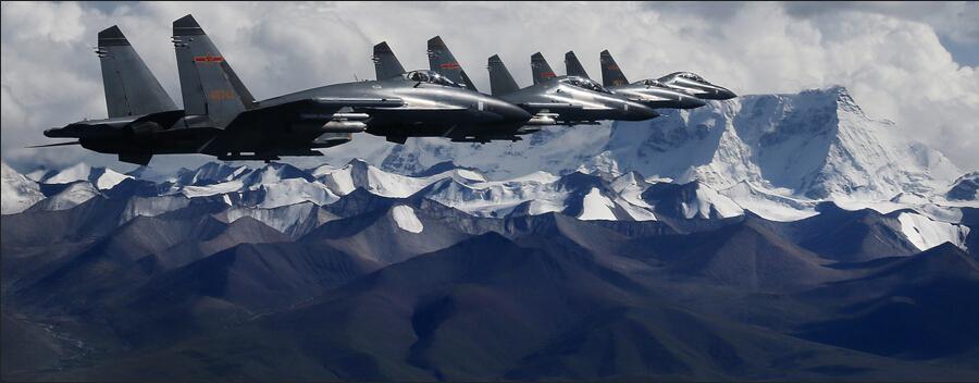 Amazing photos of Chinese fighter jets