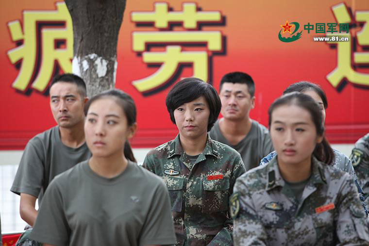 Charming iron ladies in China's upcoming V-Day celebrations