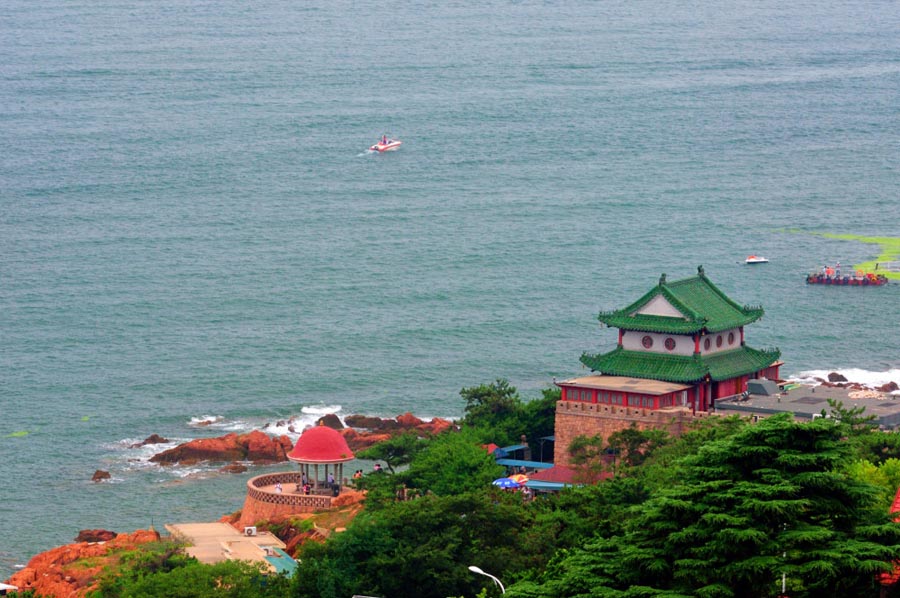 Beautiful sceneries of Badaguan in Qingdao