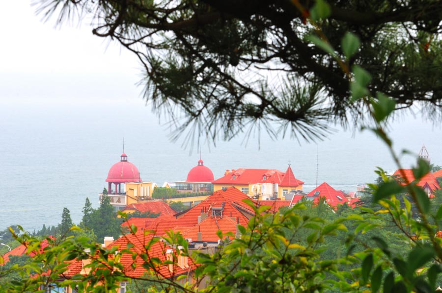 Beautiful sceneries of Badaguan in Qingdao