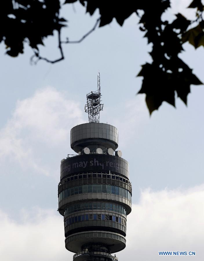 Queen Elizabeth II becomes Britain's longest-reigning monarch