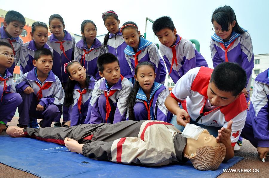 Events related World First Aid Day held at primary school in Hebei