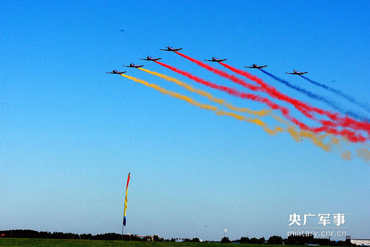 China air force stages stunning aerobatics performance