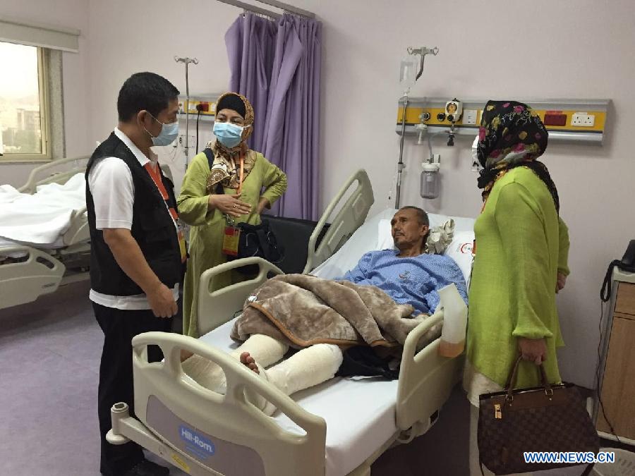 Three Chinese among the injured in Mecca crane collapse