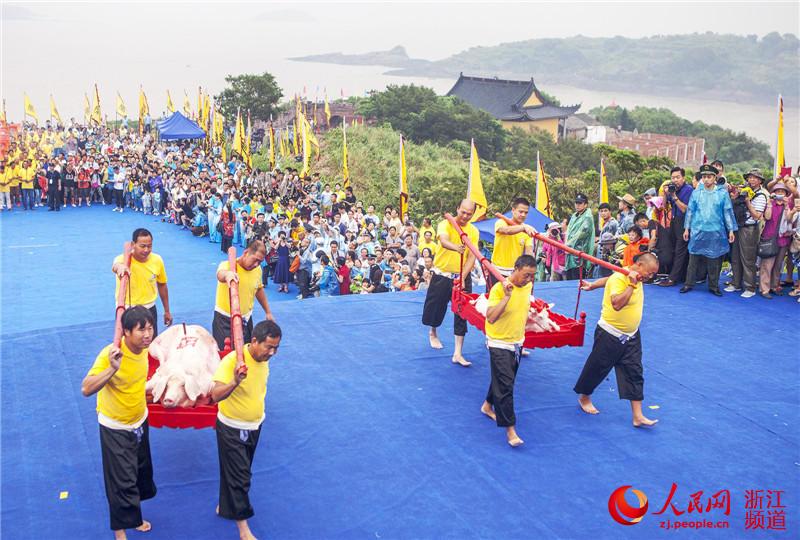 Ancient sea sacrifice ceremony held in Ningbo