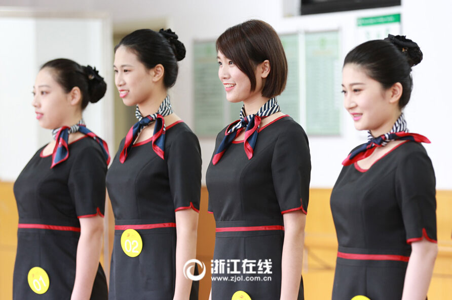 Beijing Capital Airlines recruits 1,000 flight attendants in Hangzhou