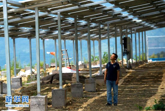 Farmer builds biggest private PV power station in Chongqing