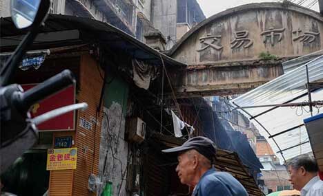 Seeking memory in 40-year-old market street