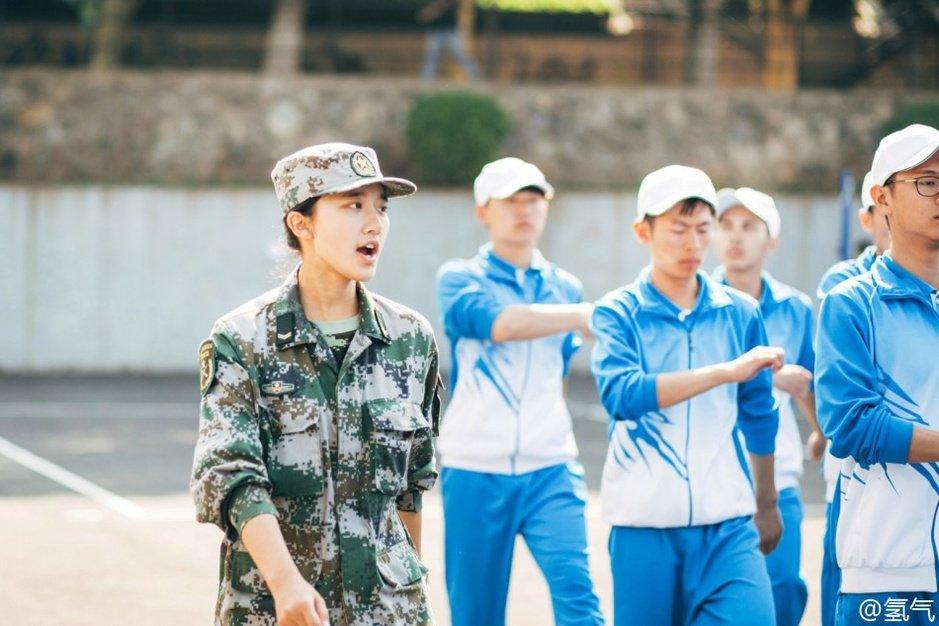 Eye-catching instructor in university military training 