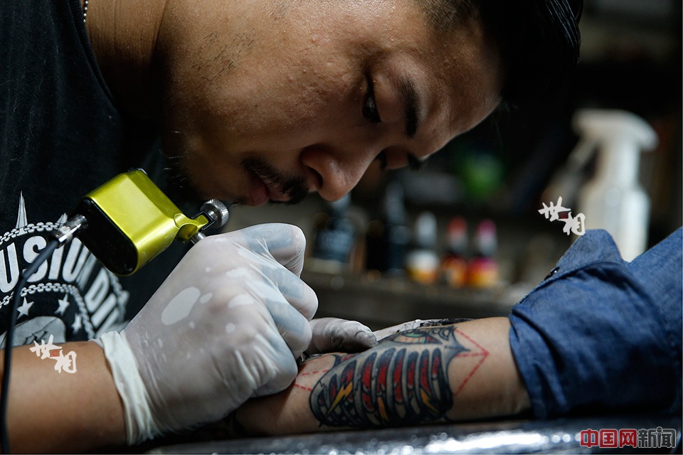 The narration of a tattooist