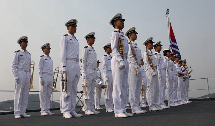 Chinese Navy training vessel 