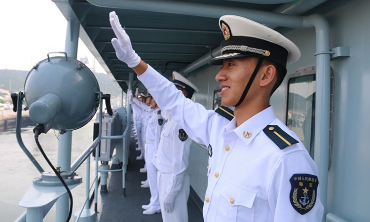 Chinese Navy training vessel 