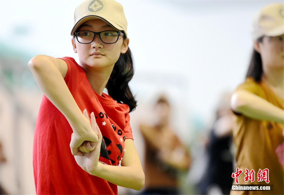 College girls learn martial art during military training