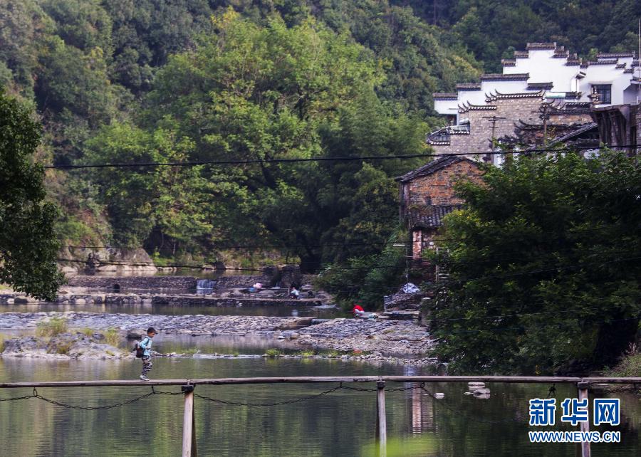 Scenery of Yaoli Ancient Town in S China