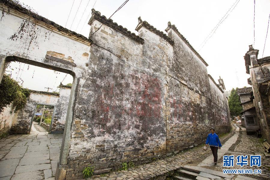 Scenery of Yaoli Ancient Town in S China