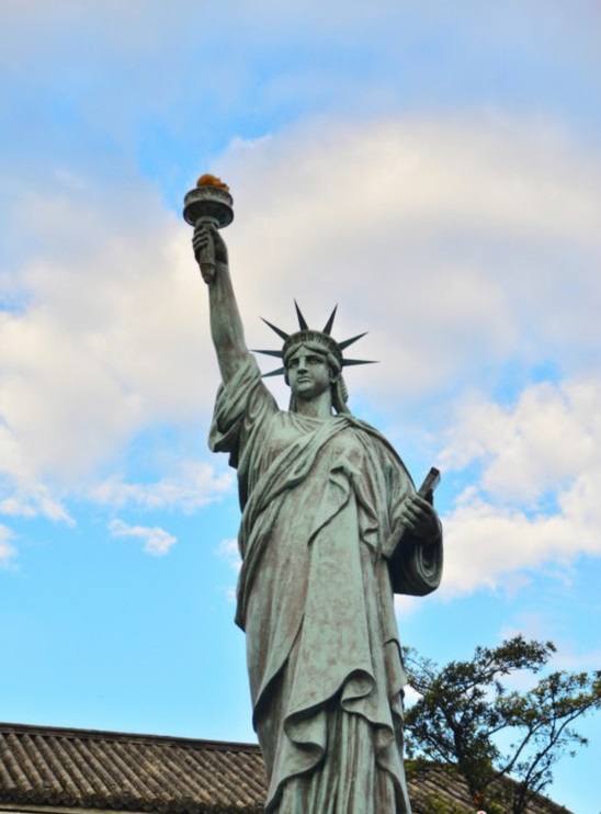 A Statue of Liberty Knockoff Arose in Yunnan Province