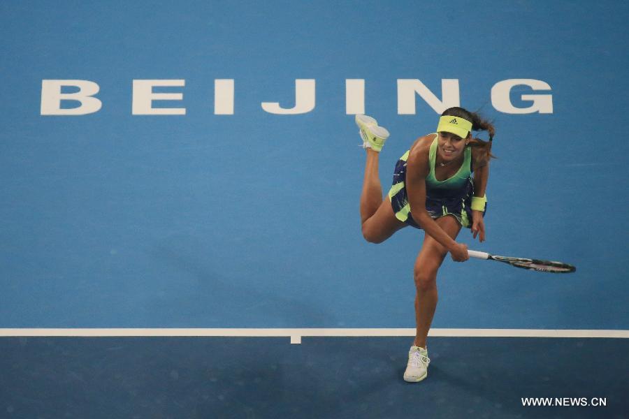 Ivanovic beats Williams 2-0 at China Open