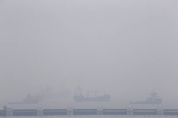 Smog Rises in Indonesia, Singapore Hammered by Haze