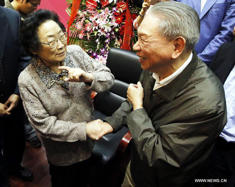 Seminar celebrating Nobel laureate Tu Youyou held in Beijing 
