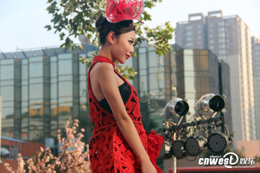 Hot lingerie show held in Xi'an