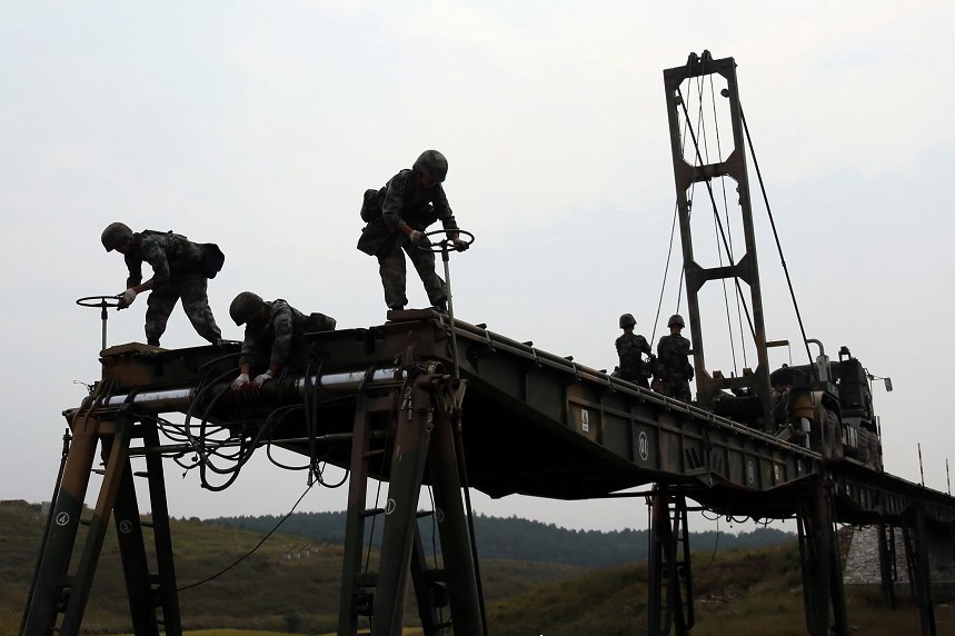 PLA troops in live firing training