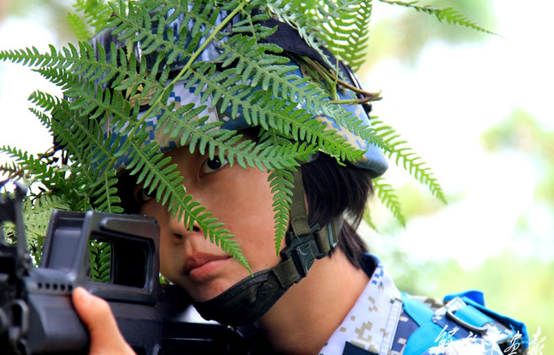 Female PLA marines' camouflage