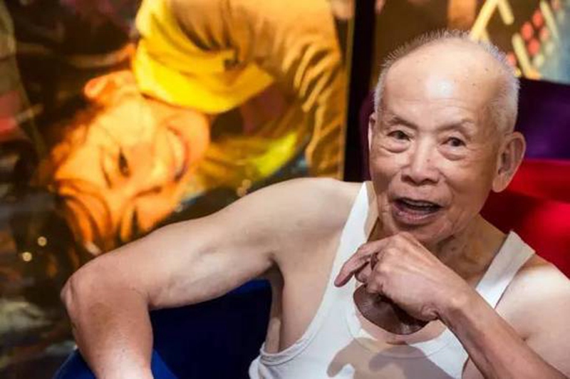 93-year-old ‘muscular grandpa’ goes viral