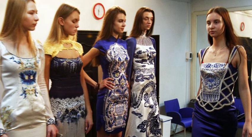 Russian models attend audition for Chinese style clothing show