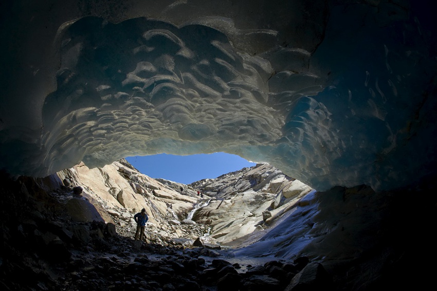 Photo story: A vanishing glacier