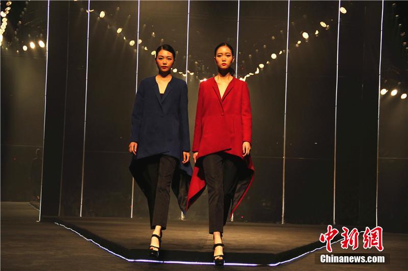 Models show creations of designers in Ningbo Intl Fashion Week