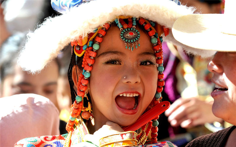 Danba Tibetan Festival kicks off in golden autumn