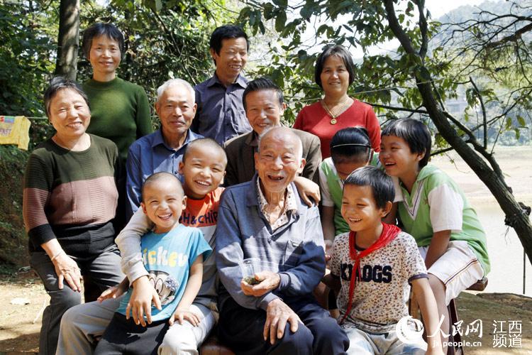 Man, 114, has 112 descendants