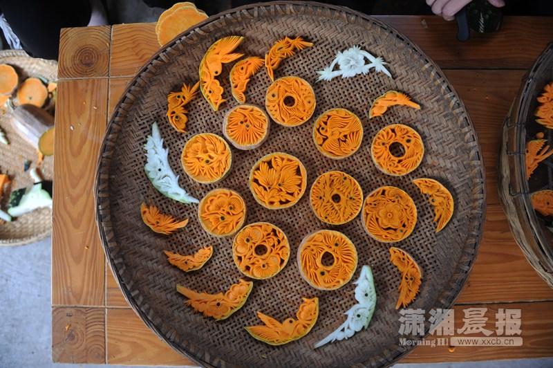 A visit to ancient Dong Village