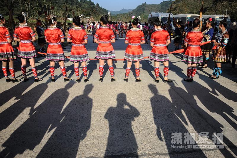 A visit to ancient Dong Village