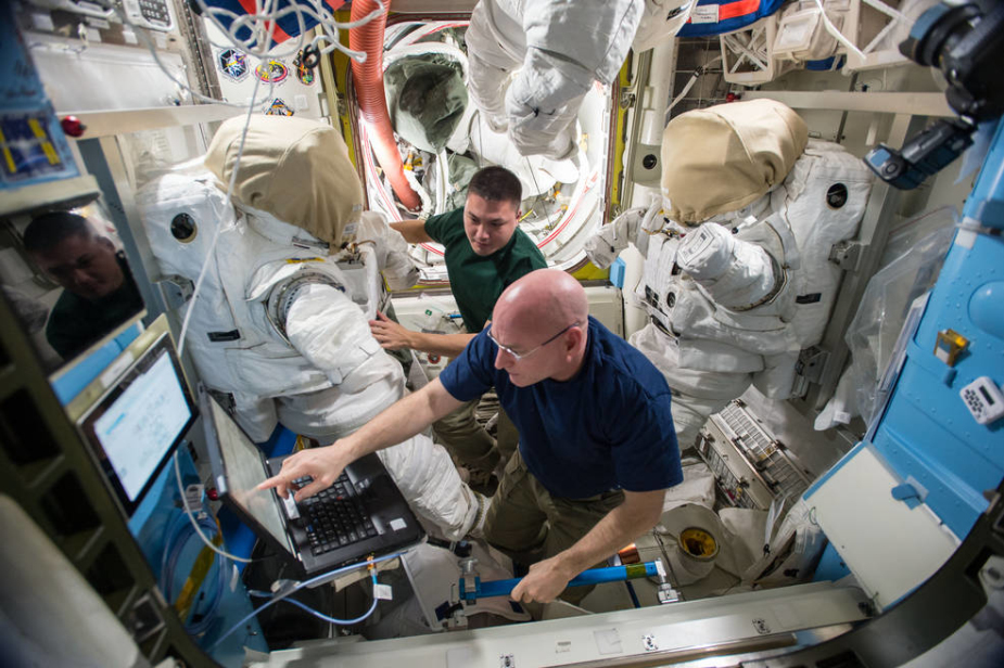 NASA astronauts prepare for spacewalks