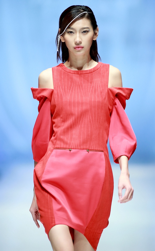 Chinese designer Liu Wei’s work at China's Fashion Week