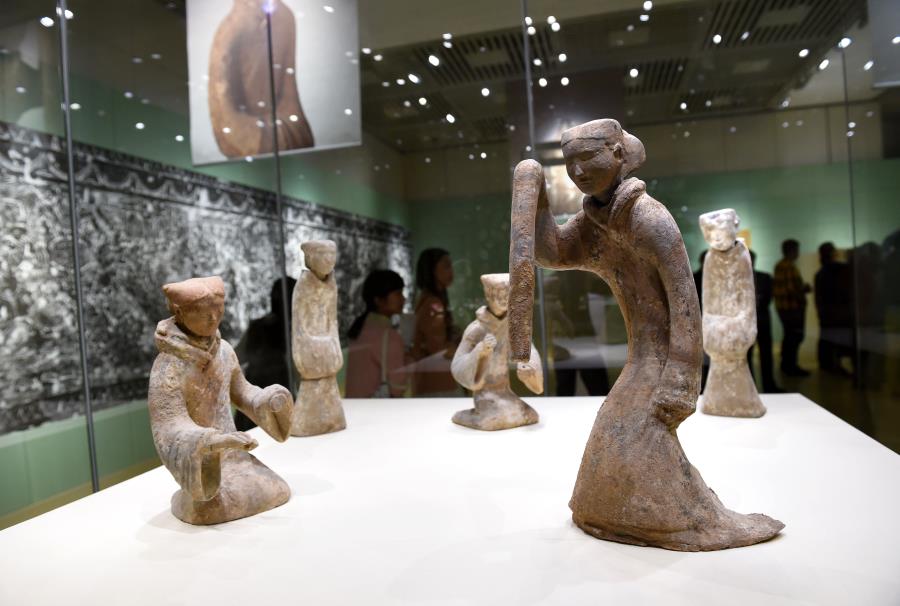 Exhibition of traditional theatre forms across China