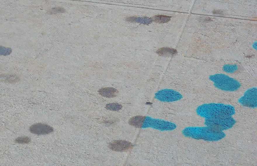 Magical ground graffiti appears only when it rains in Seoul