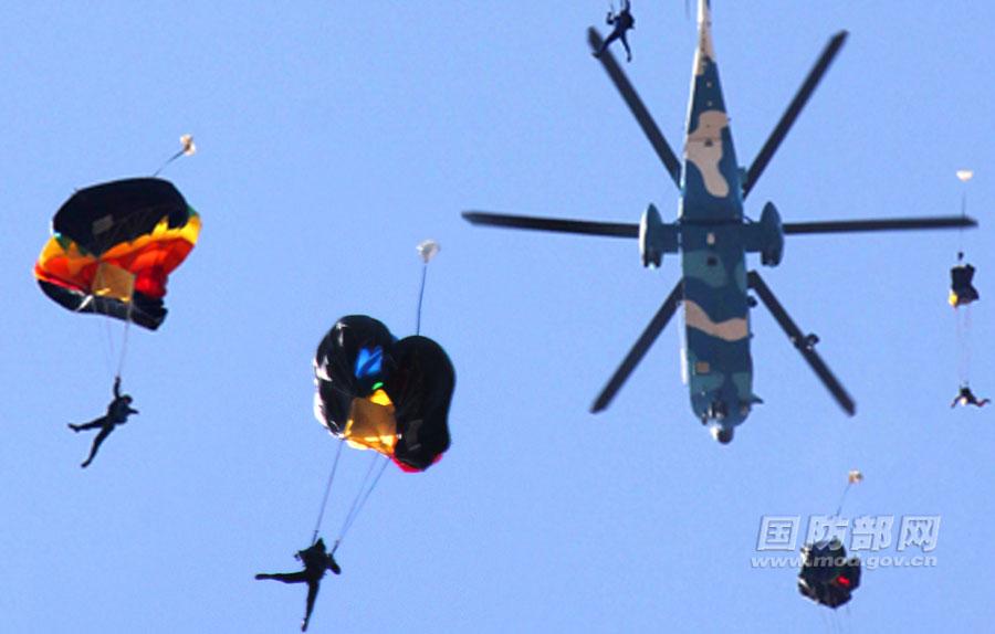 PLA Bayi Parachute Team shows numerous aerial designs and formations